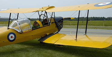 30 Minute Tiger Moth Flying Lesson