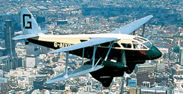 Vintage Flight Over London with Free Museum Entry